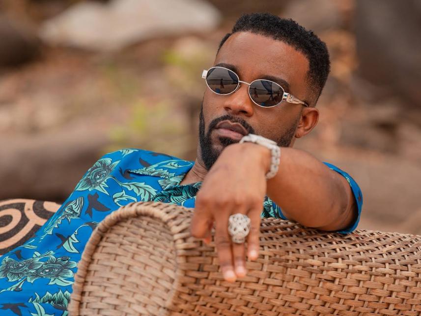 Fally Ipupa
